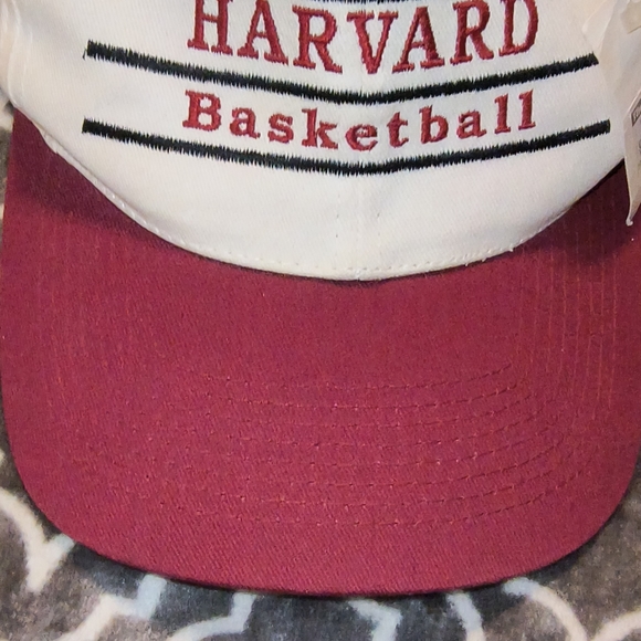 🏀 HARVARD BASKETBALL HAT VINTAGE NWT - Picture 4 of 9
